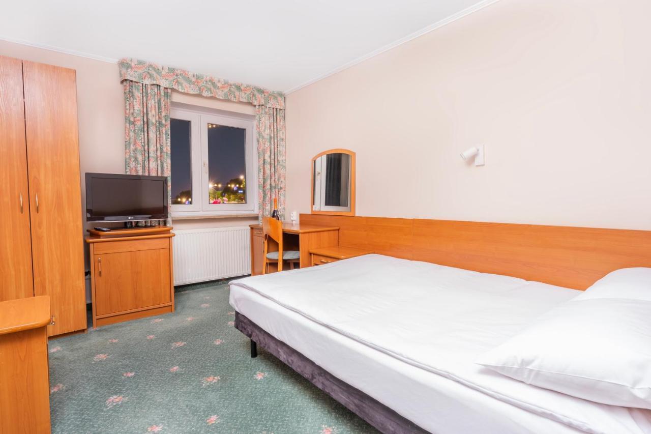 Hotel Victory Home Βαρσοβία Εξωτερικό φωτογραφία