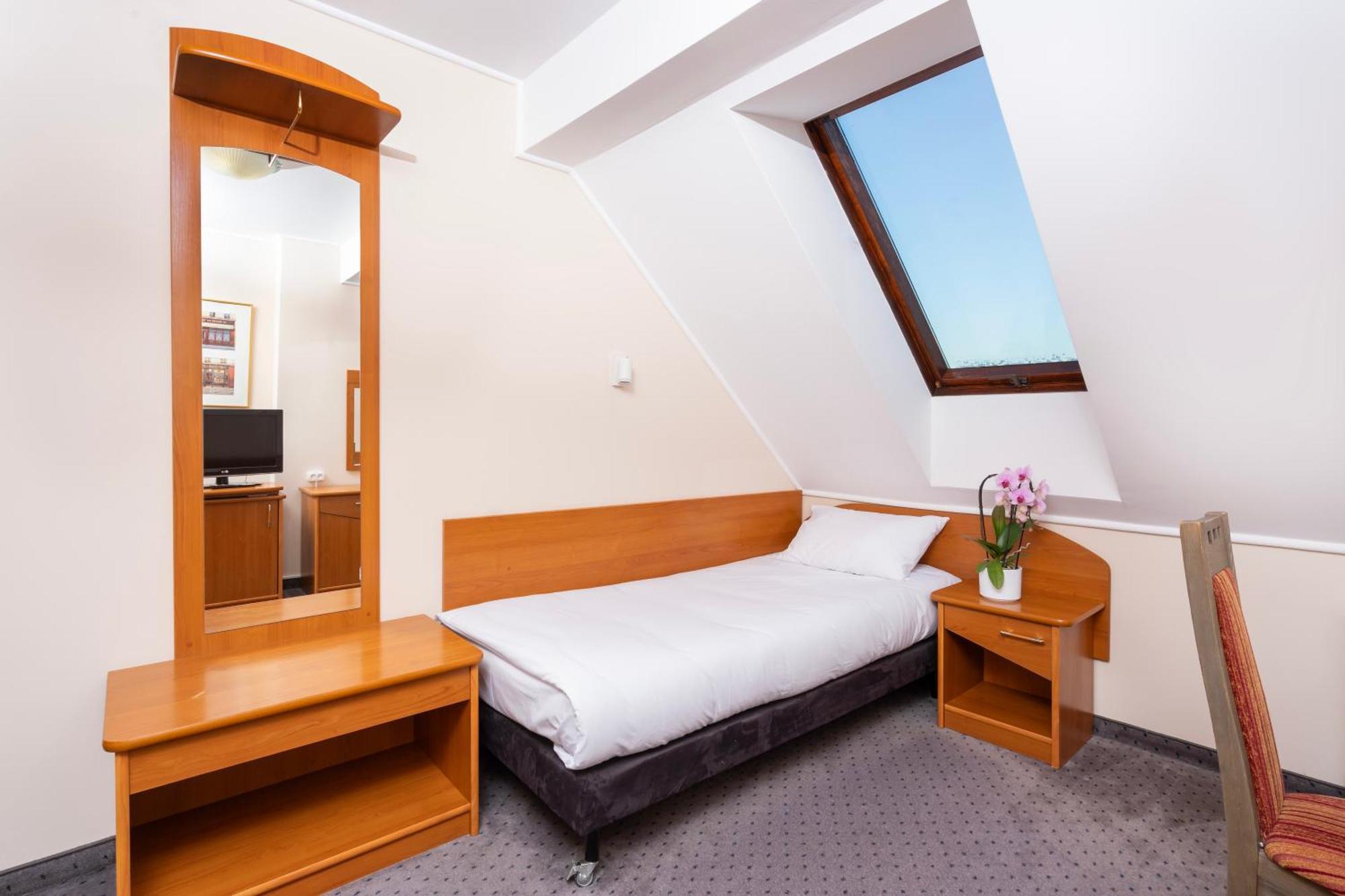 Hotel Victory Home Βαρσοβία Εξωτερικό φωτογραφία