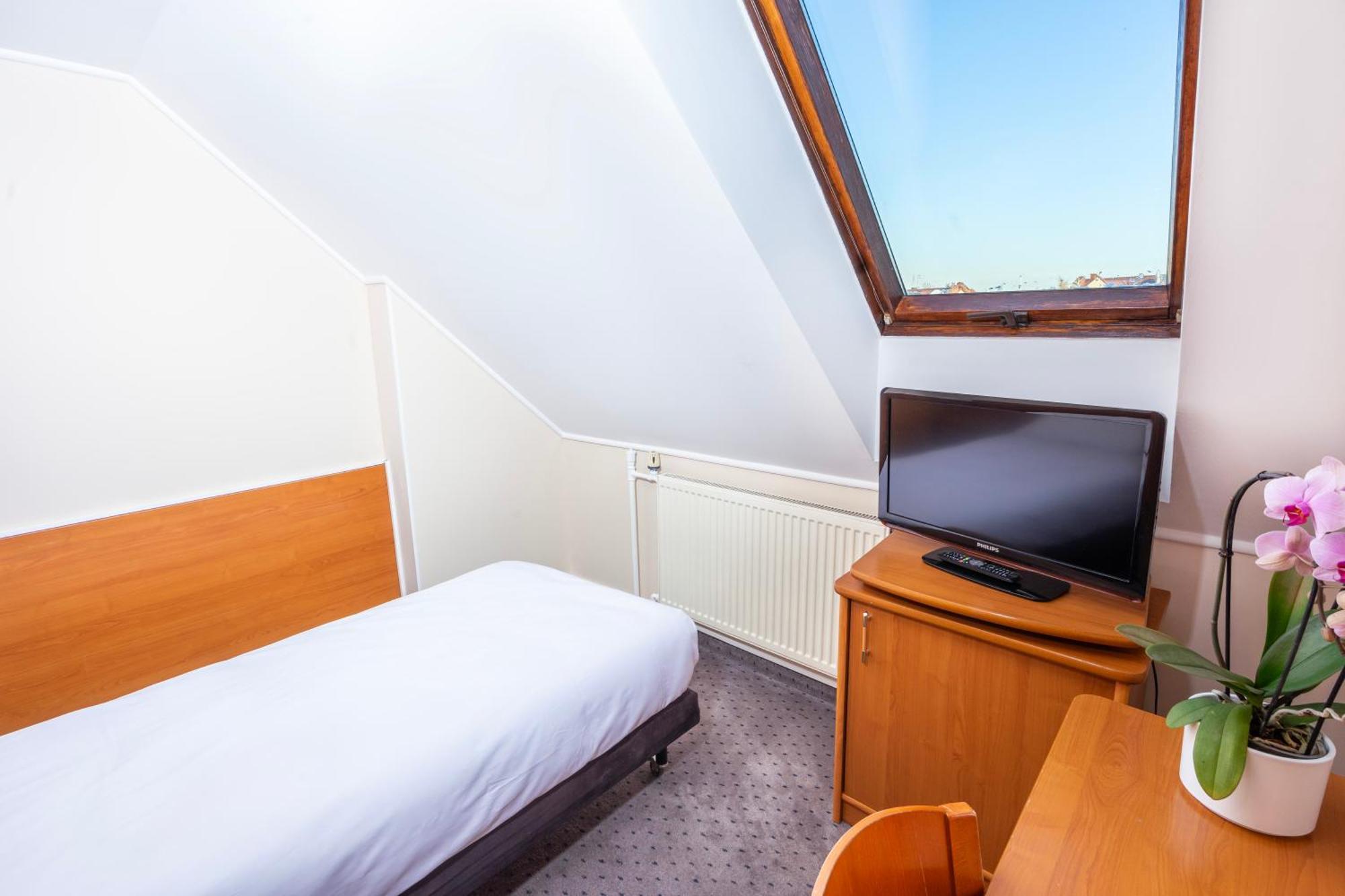 Hotel Victory Home Βαρσοβία Εξωτερικό φωτογραφία
